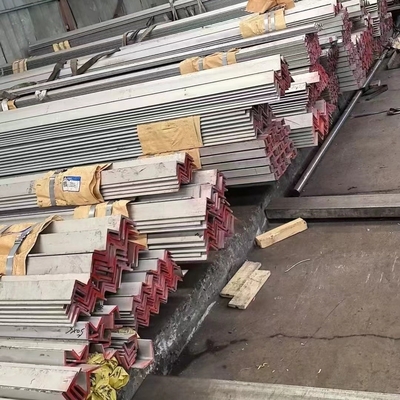 40x40x3mm ASTM A276 TP304 Równe i nierówne pręty kątowe ze stali nierdzewnej SS304 Pręty kątowe 18%Cr 8%Ni
