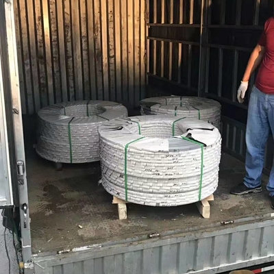 ASTM A240 A480 S43940 441 1.4509 Cienkie taśmy ze stali nierdzewnej o szerokości 1000-2000 mm