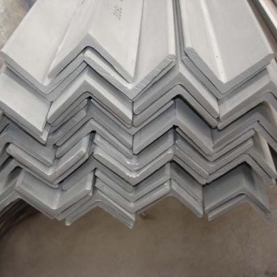 Kątownik równoramienny ze stali nierdzewnej SUS316L / AISI316L / ASTM 316L, długość 50*50*5mm - 6000mm